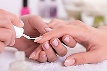 В России утвердили новый ГОСТ для маникюра